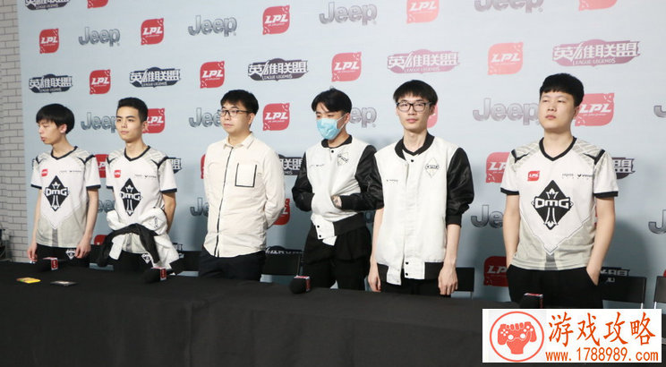 手机的游戏王游戏